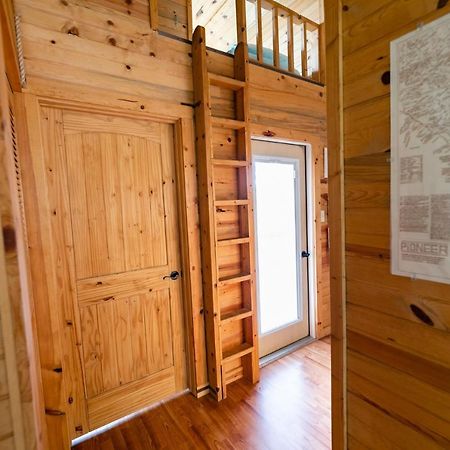 Walnut Canyon Cabins Fredericksburg Esterno foto