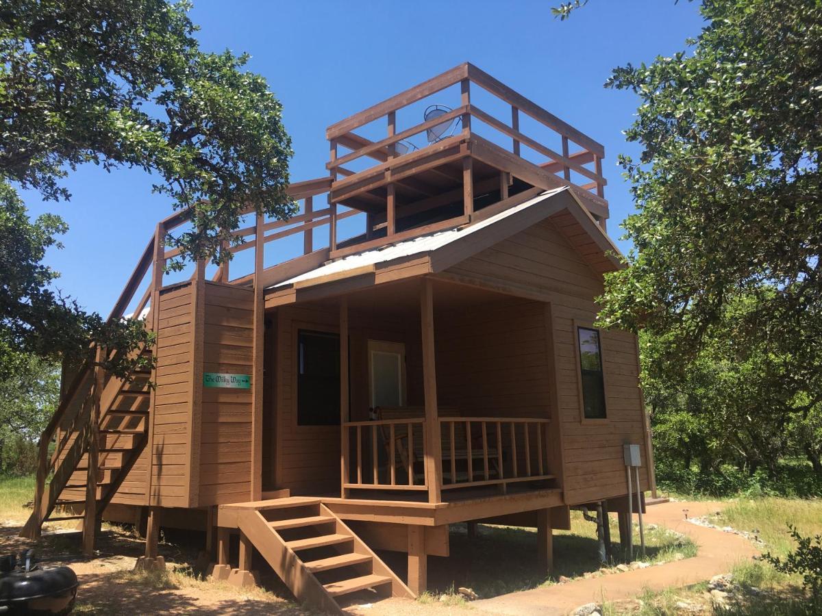 Walnut Canyon Cabins Fredericksburg Esterno foto