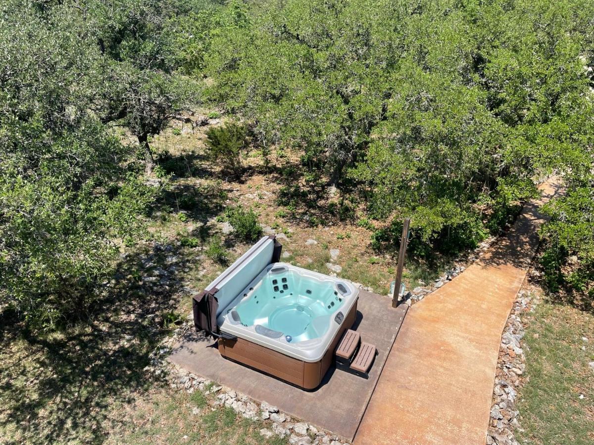 Walnut Canyon Cabins Fredericksburg Esterno foto