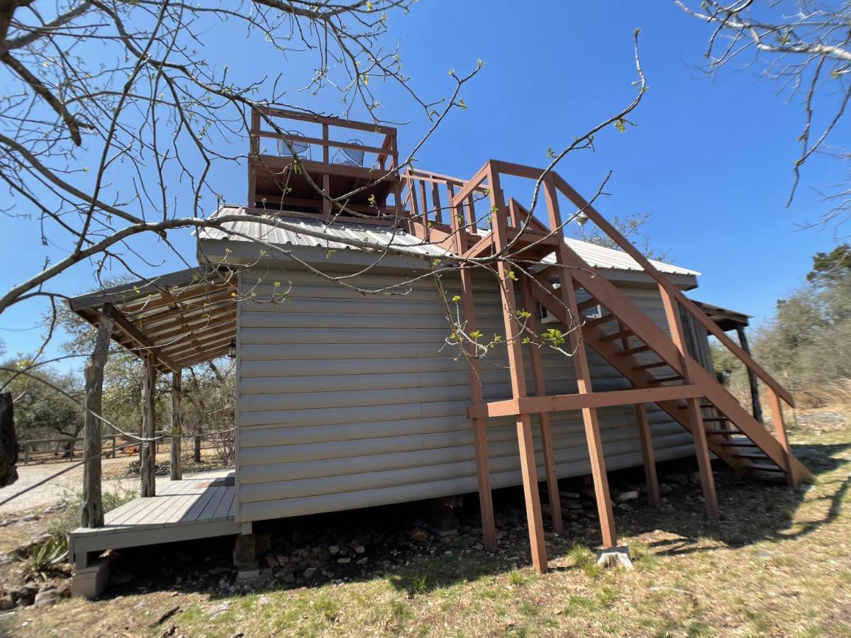 Walnut Canyon Cabins Fredericksburg Esterno foto