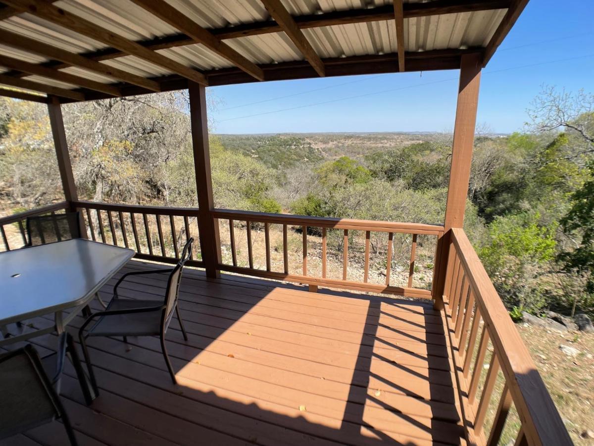 Walnut Canyon Cabins Fredericksburg Esterno foto