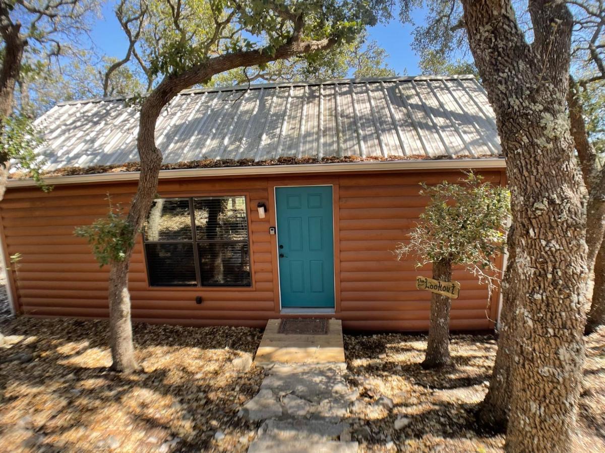 Walnut Canyon Cabins Fredericksburg Esterno foto